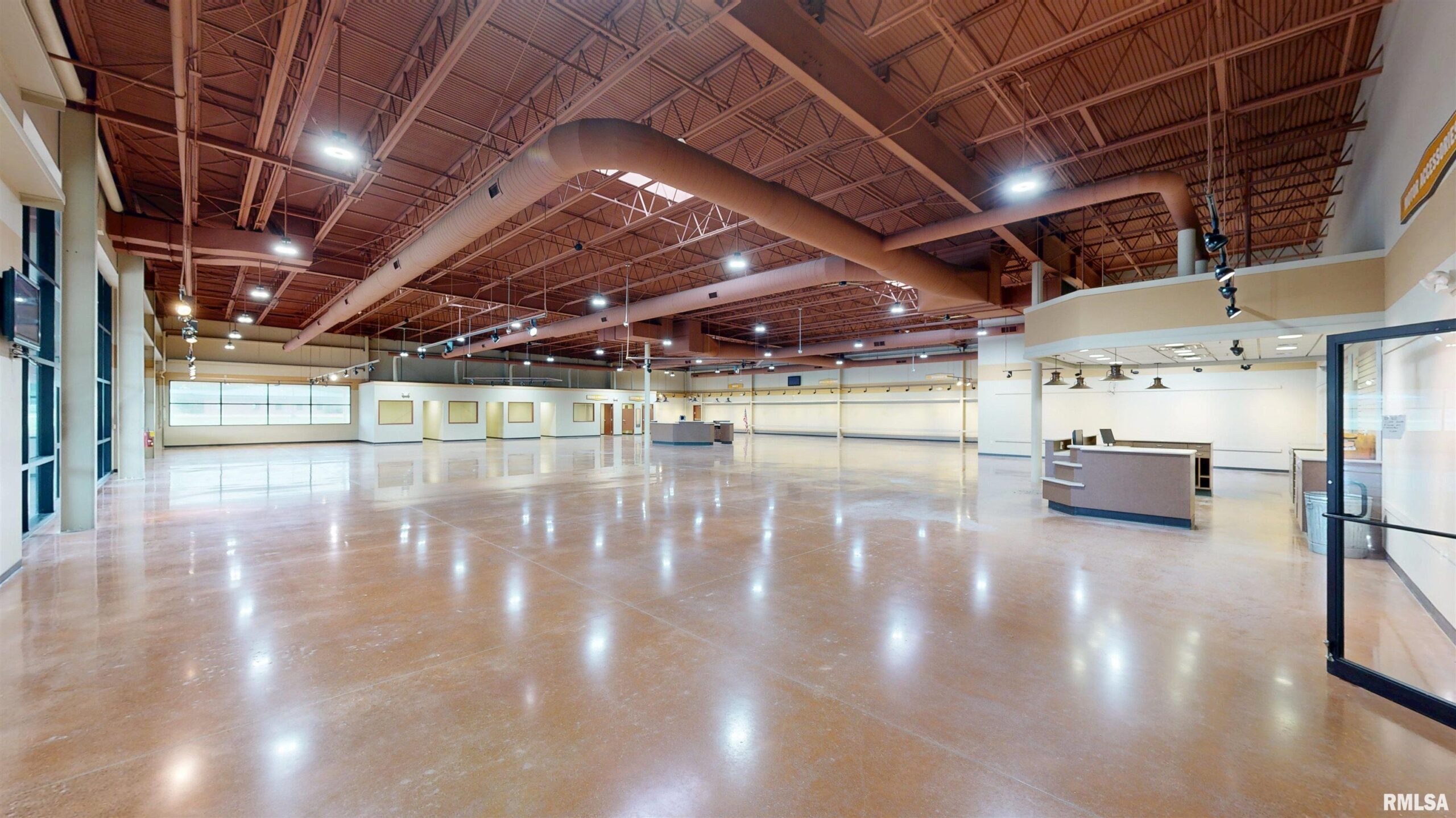 131 SOANGETAHA Road  Galesburg IL 61401