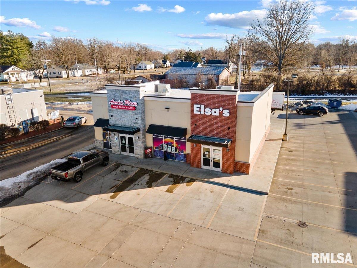 1322 WABASH Avenue B Springfield IL 62704