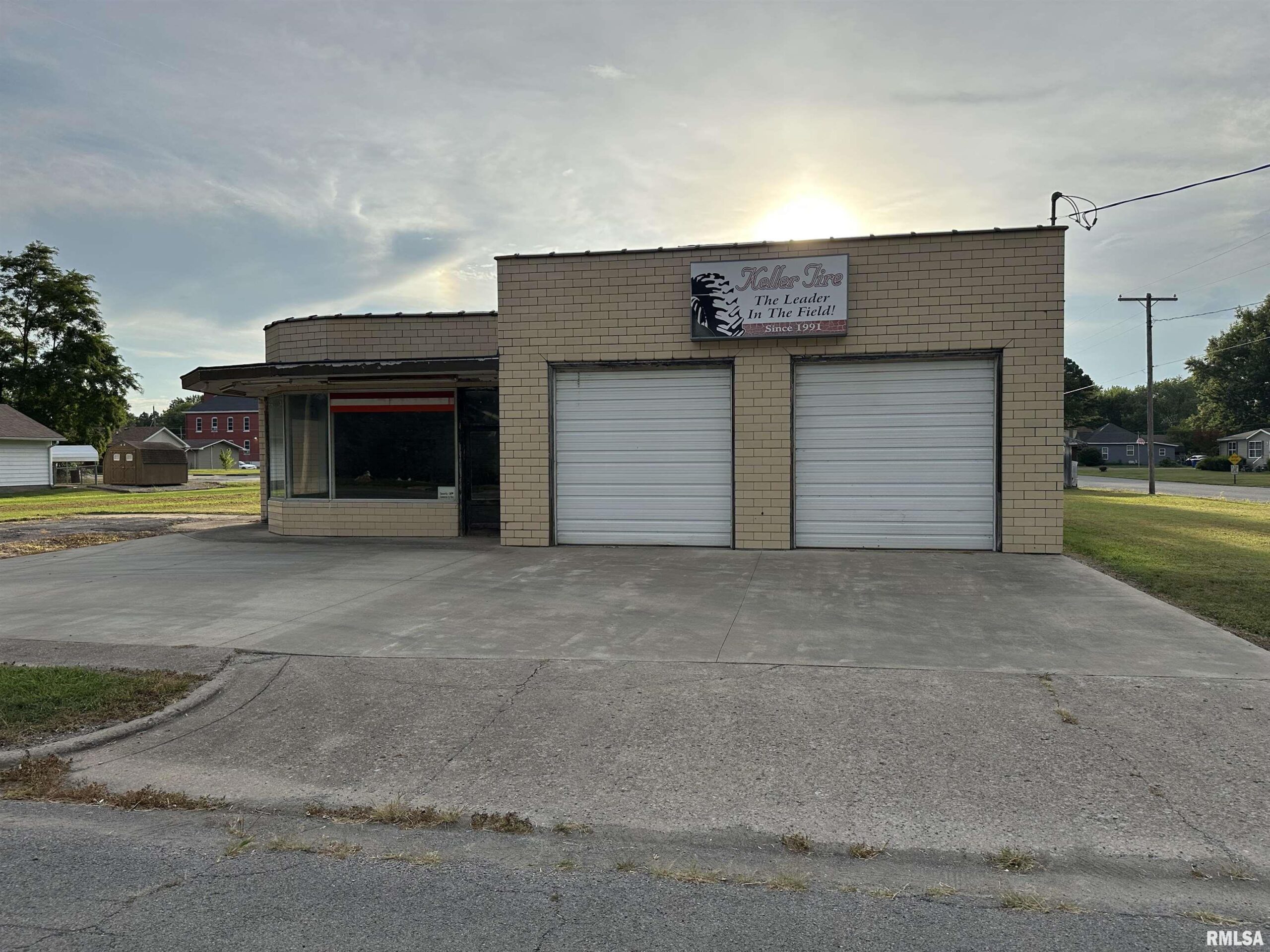 39 WALNUT Street  Tamaroa IL 62888