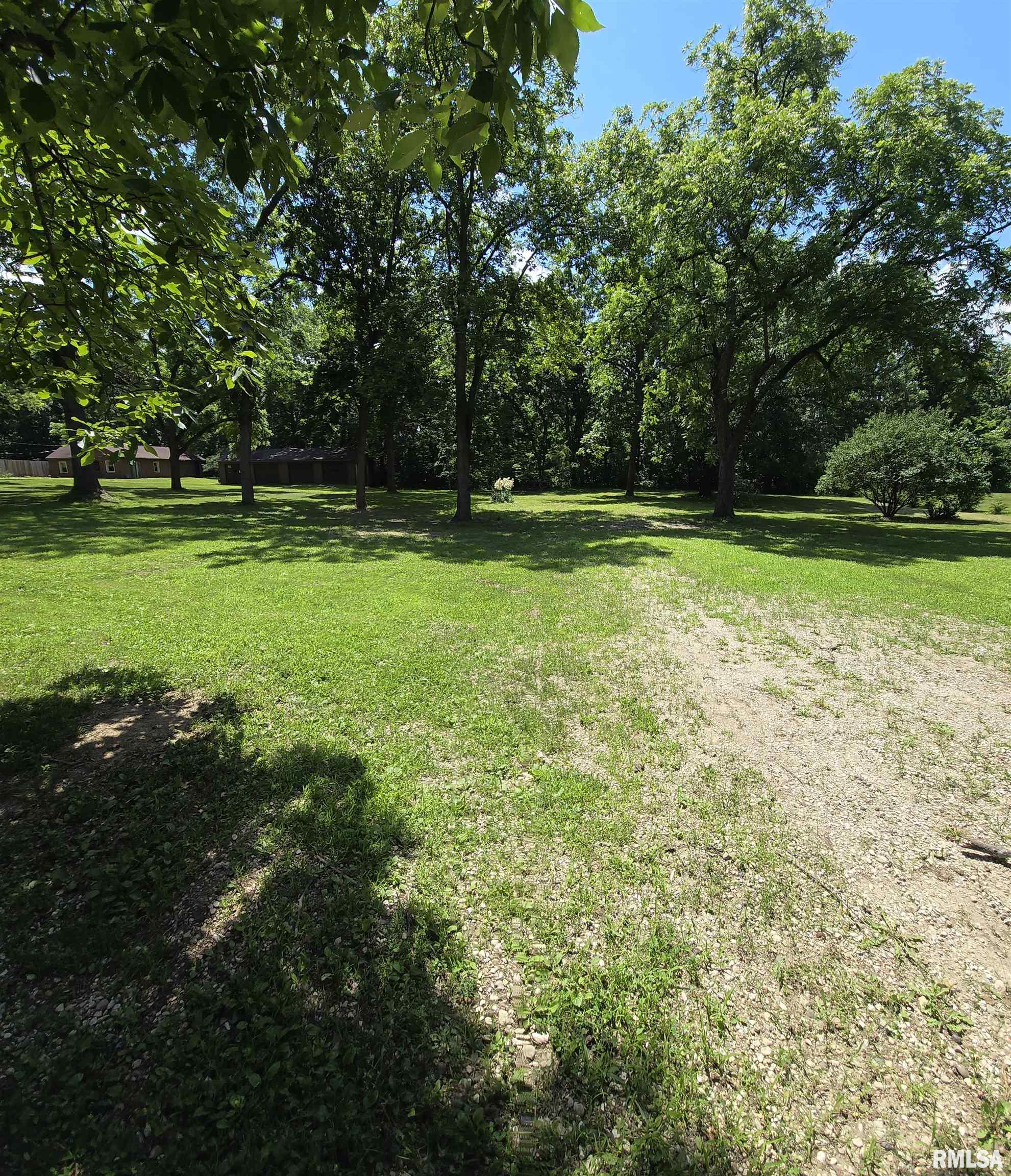 4412 SCENIC Drive  Peoria IL 61615