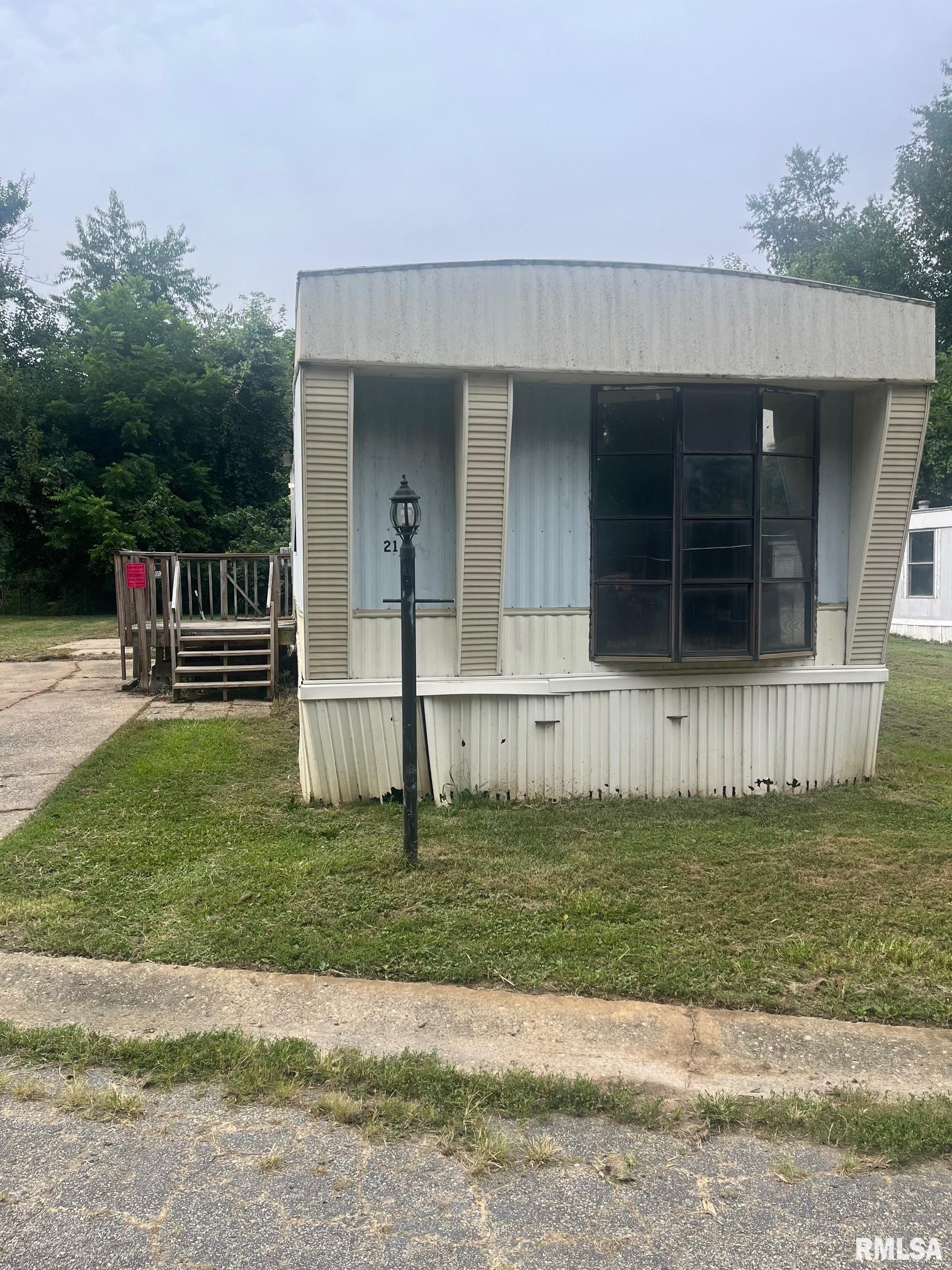 3401 RIDGE Avenue 21 Springfield IL 62702