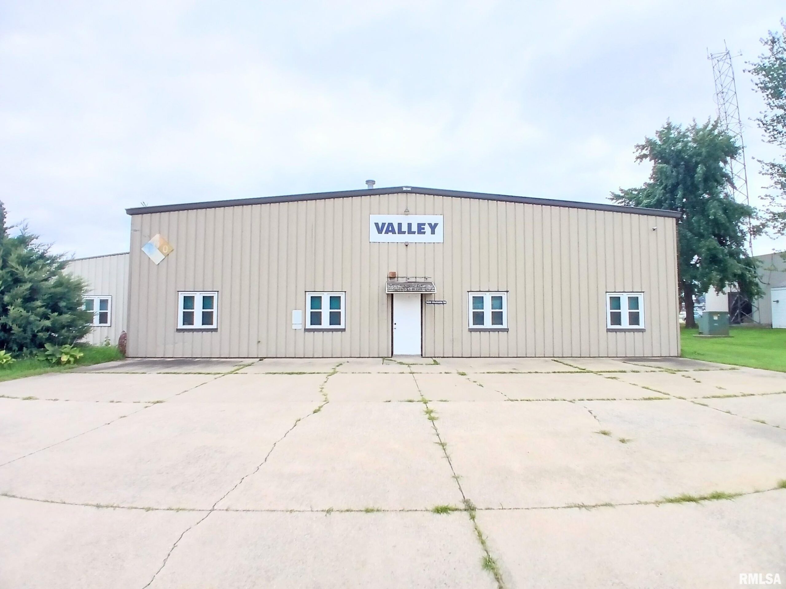 3600 WINCHESTER Road  Springfield IL 62707