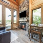1667 SHERWOOD Road  Dahinda IL 61428