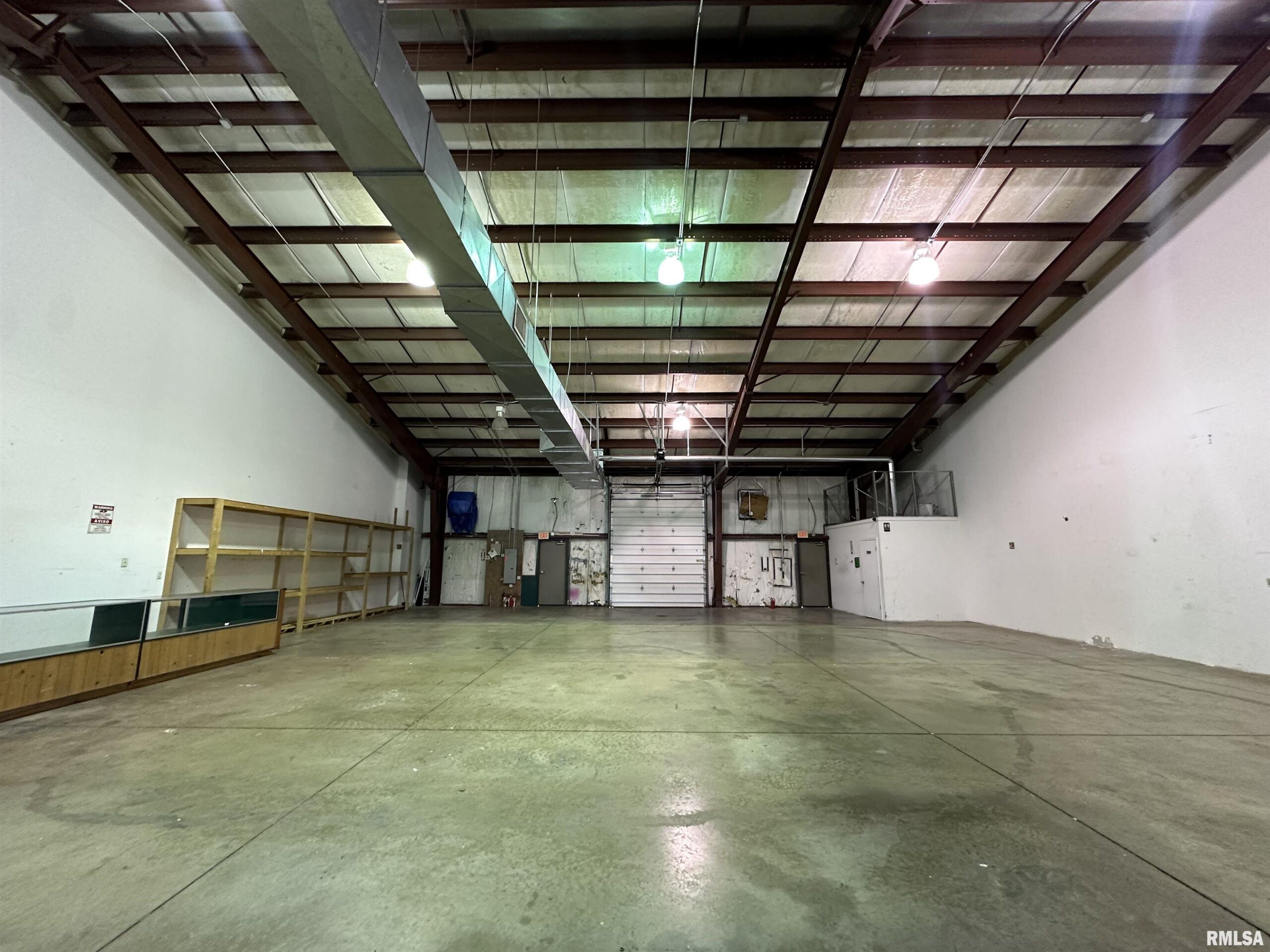 587 53RD Street  Davenport IA 52807