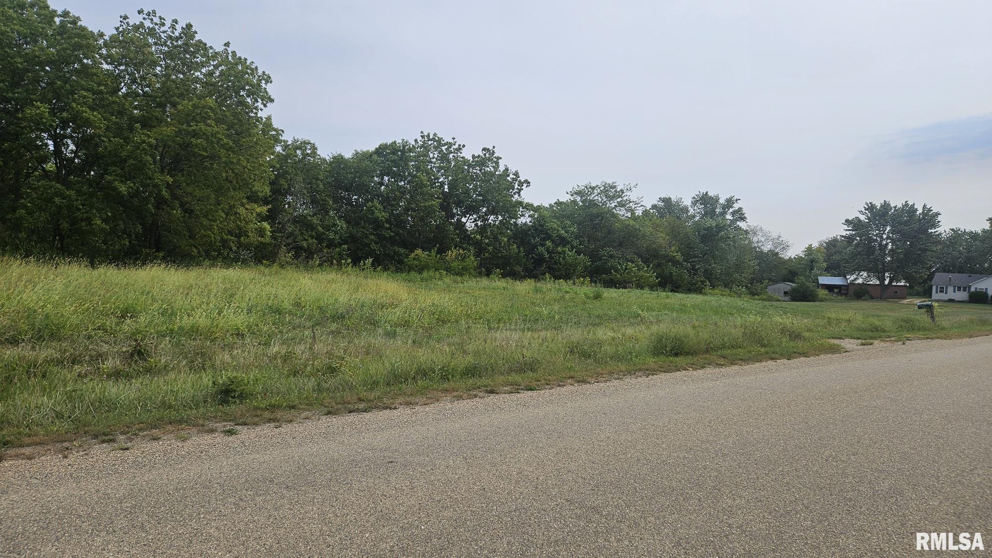 0 County Highway 9   Lewistown IL 61542