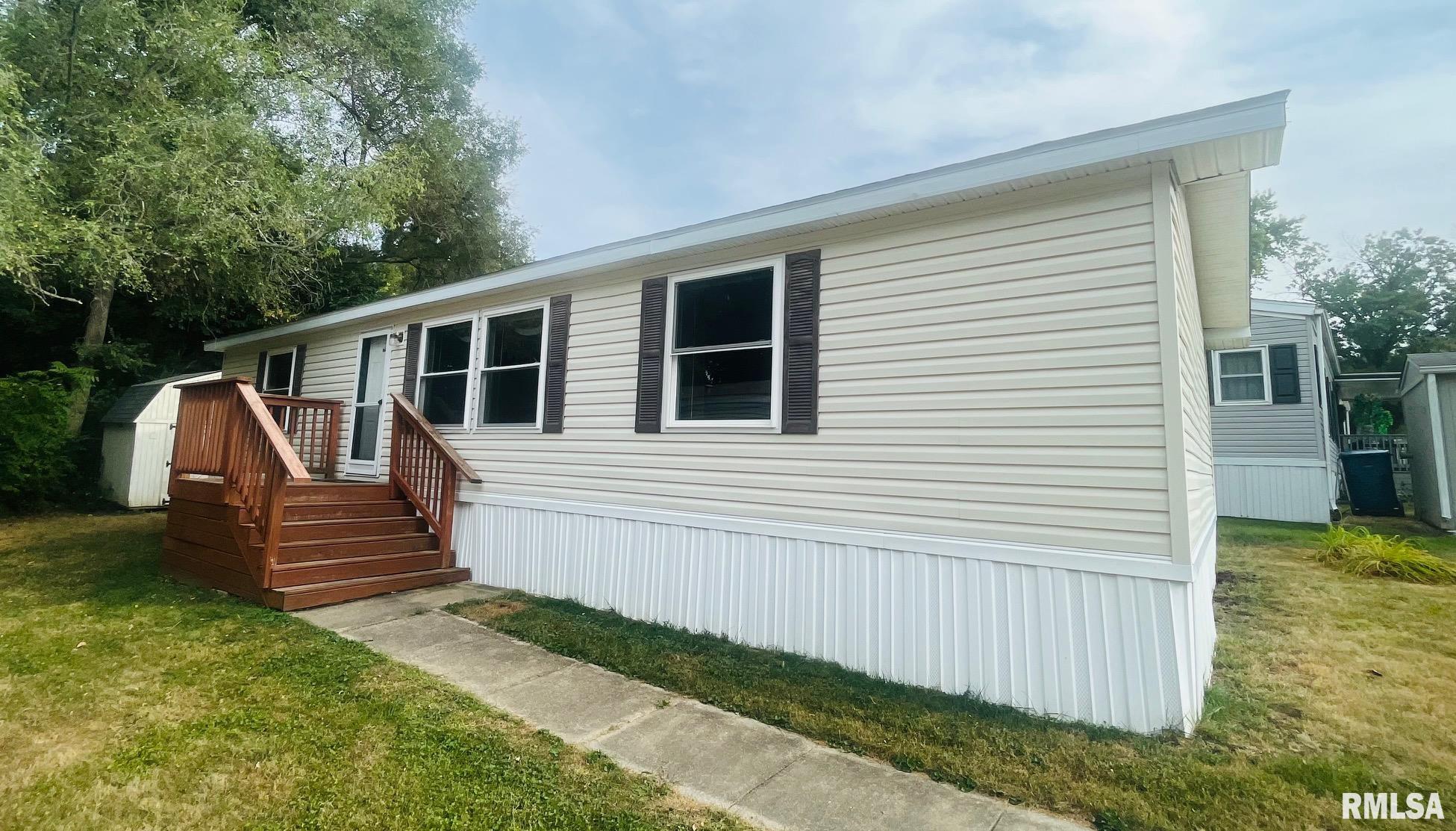 1515 LINCOLN Avenue 39 Springfield IL 62703