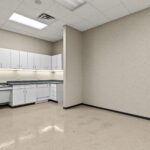 15 Old State Capitol Plaza Space 3 Springfield IL 62701