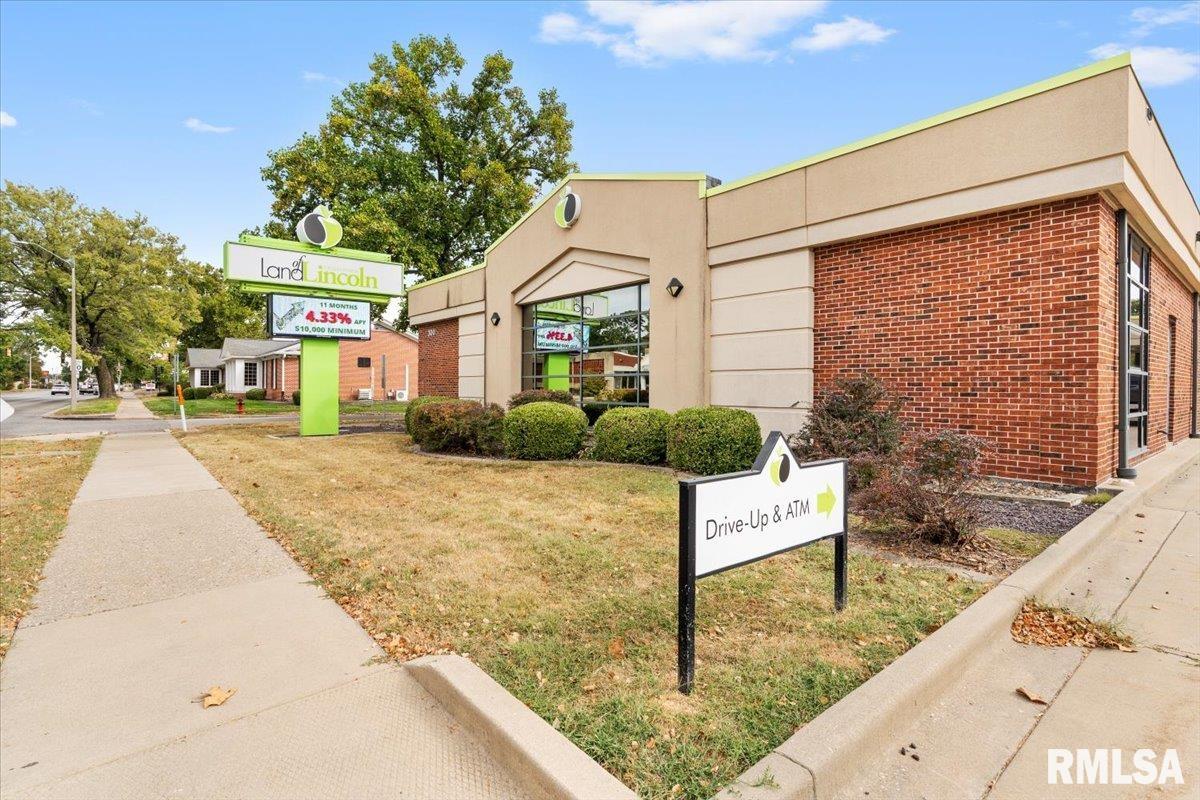 300 South Grand Avenue  Springfield IL 62704