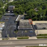 121 LAKE Avenue Garage Peoria IL 61614