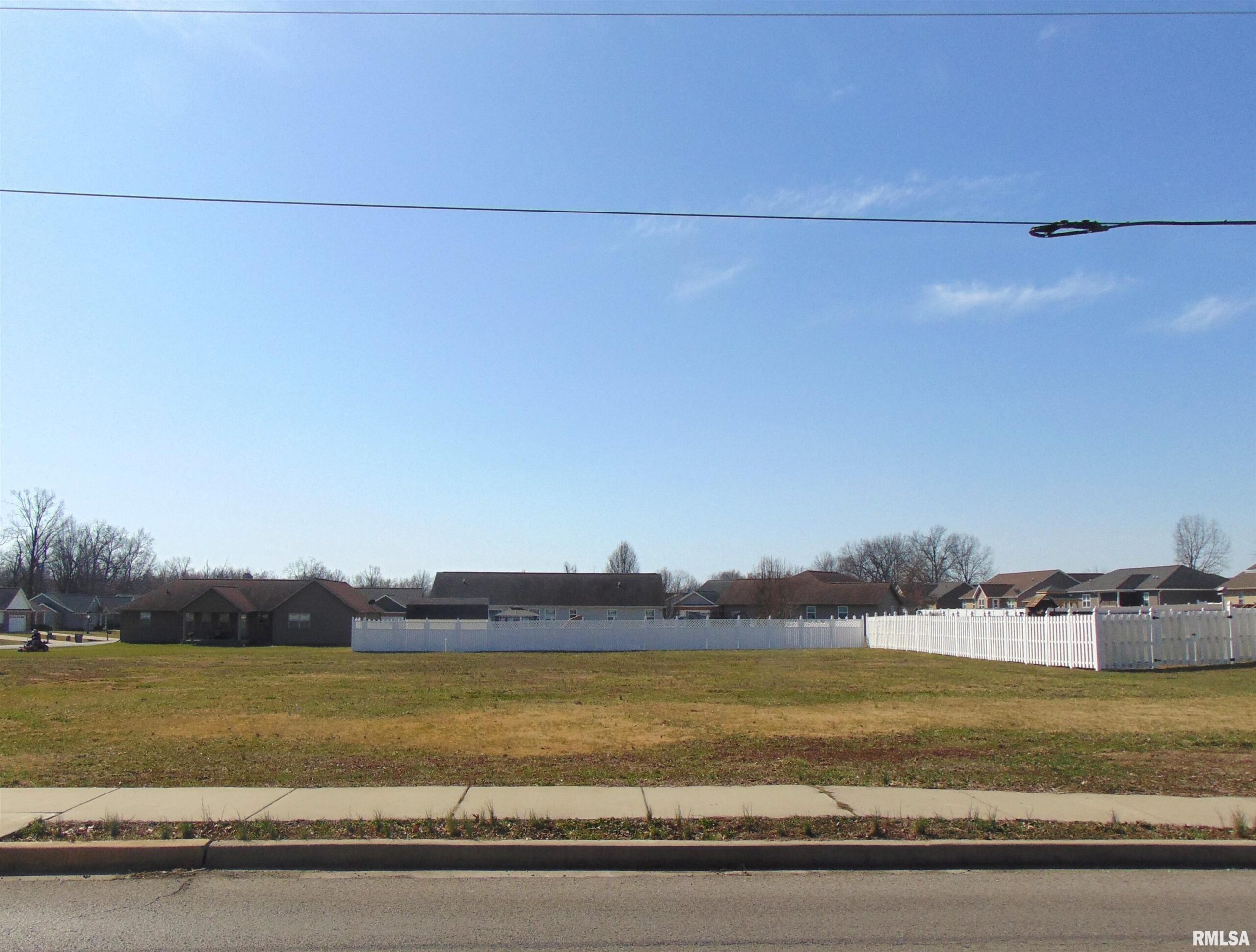 1303 GRAND Road  Carterville IL 62918