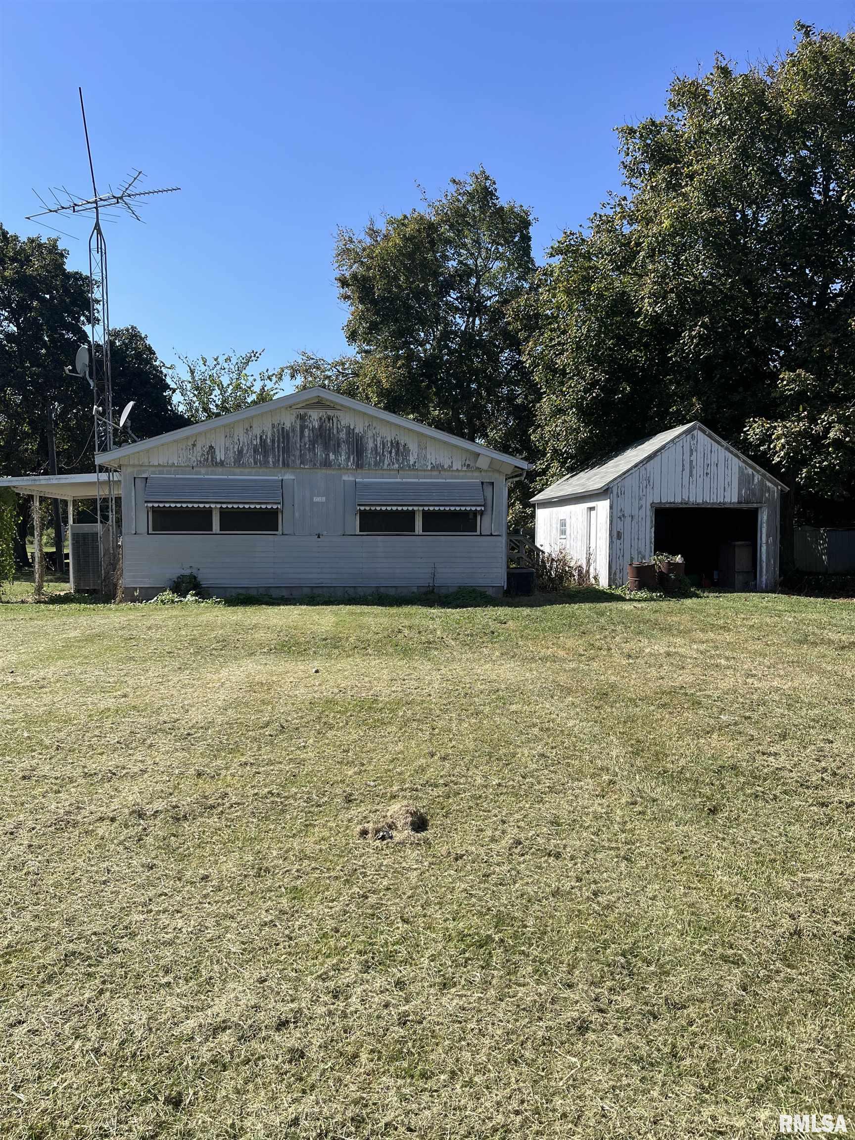 230 MAIN Street  Roseville IL 61473