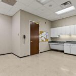 15 Old State Capitol Plaza Space 3 Springfield IL 62701