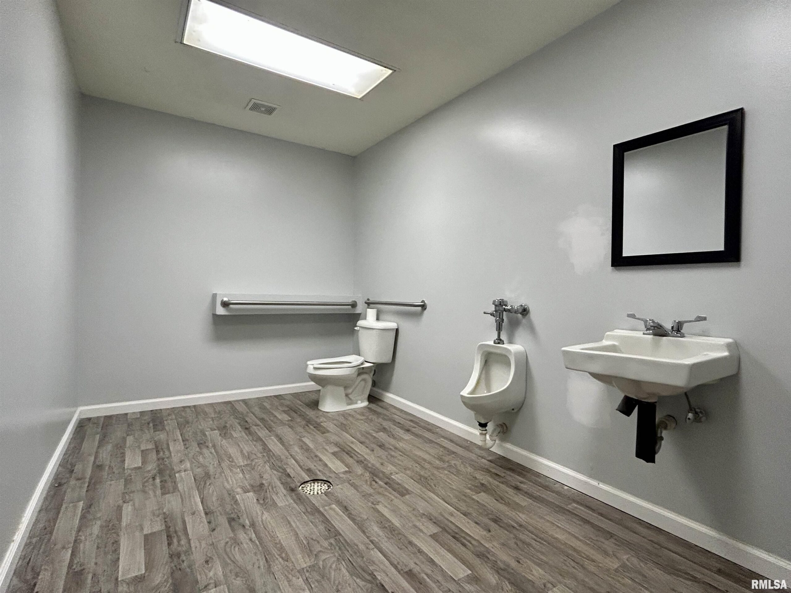 309 JACKSON Street 1 Carbondale IL 62901