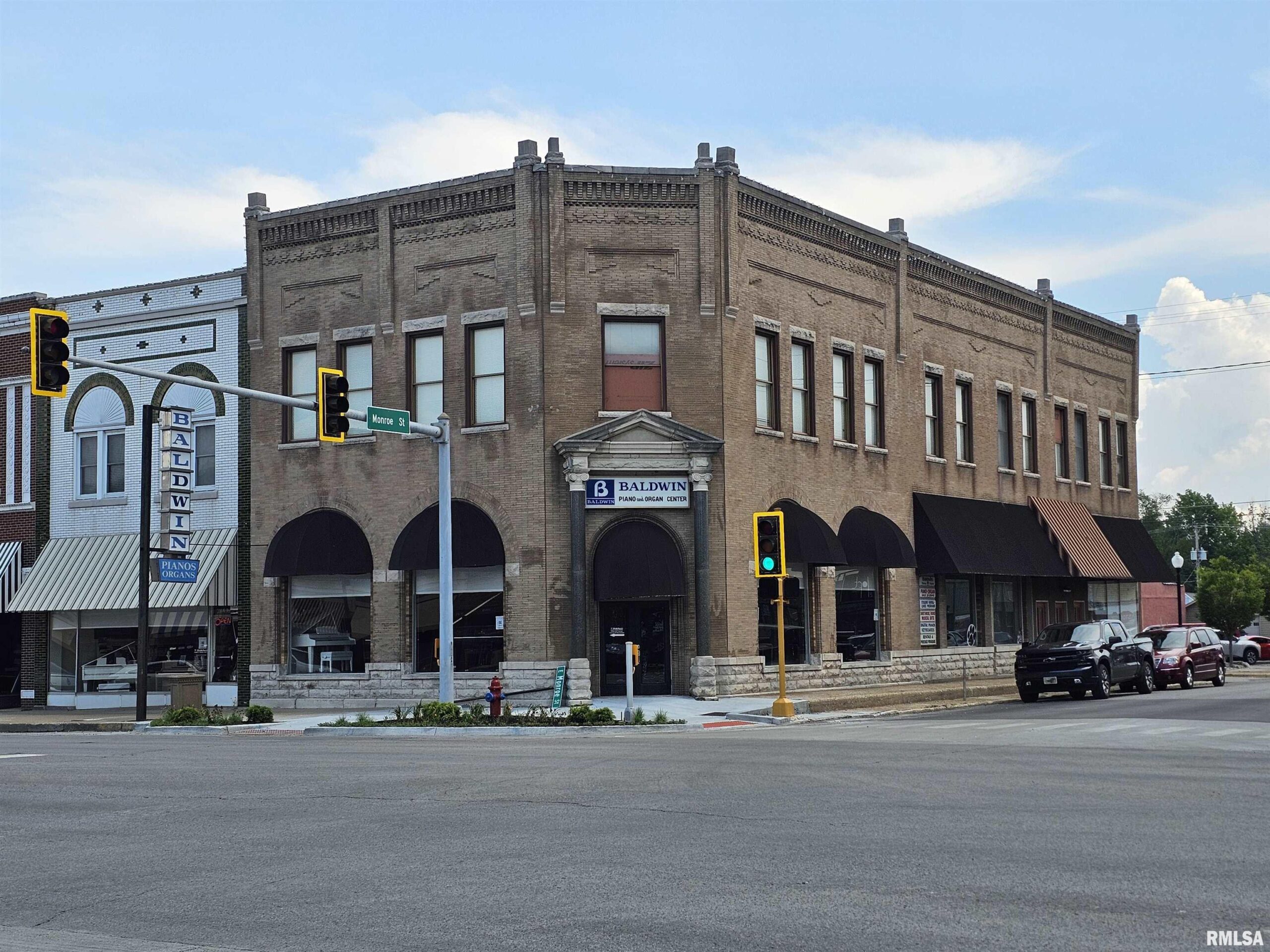 200 PARK Avenue  Herrin IL 62948