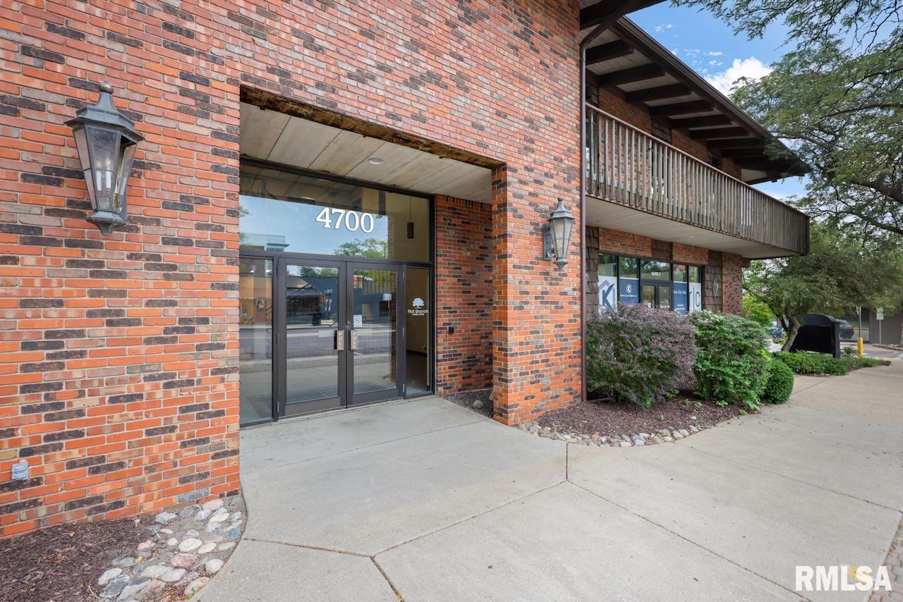 4700 PROSPECT Road 8 Peoria Heights IL 61616