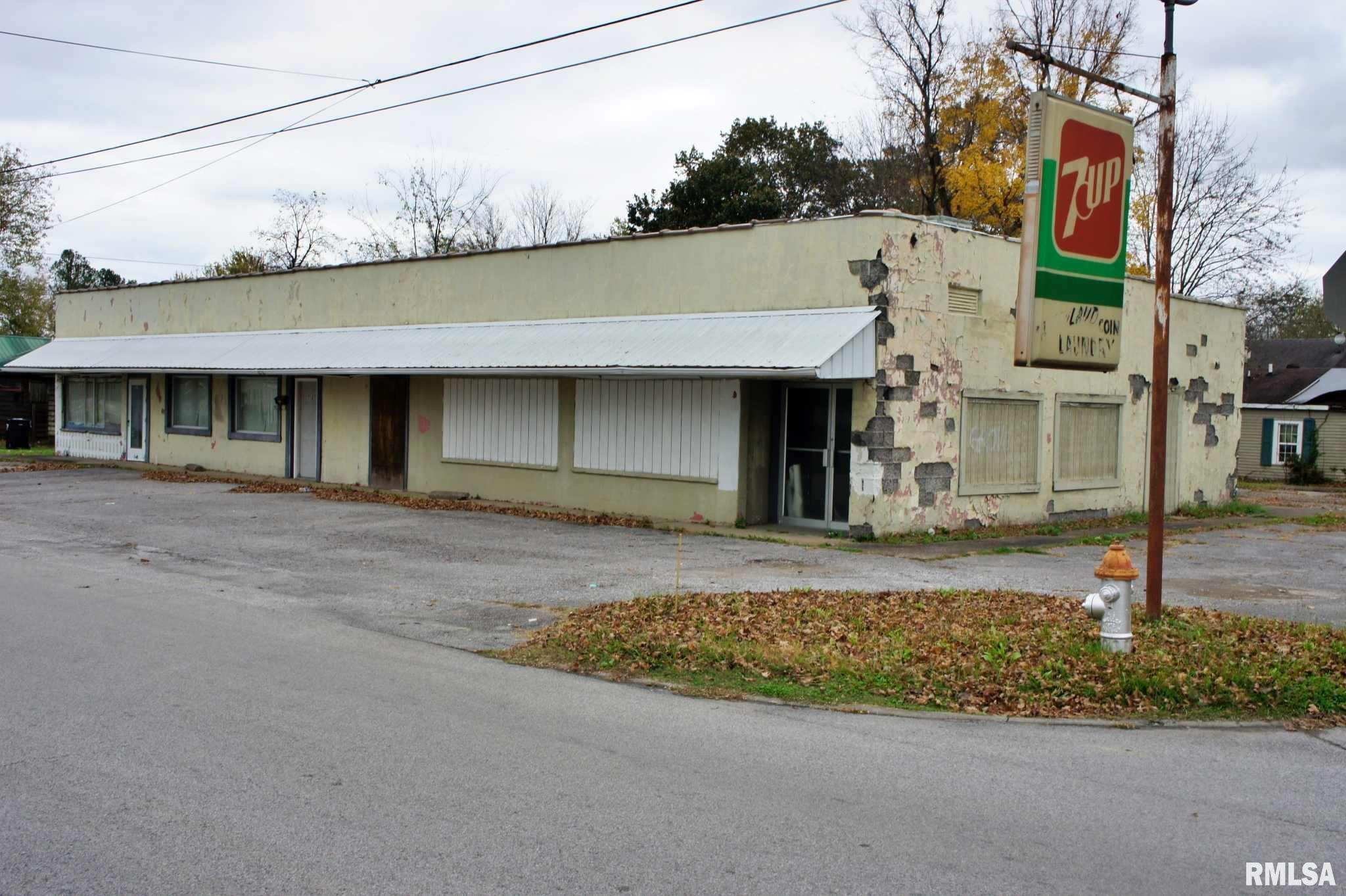 716 19TH Street  Metropolis IL 62960