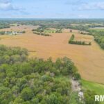 6225 LOCUST Street Davenport IA 52804