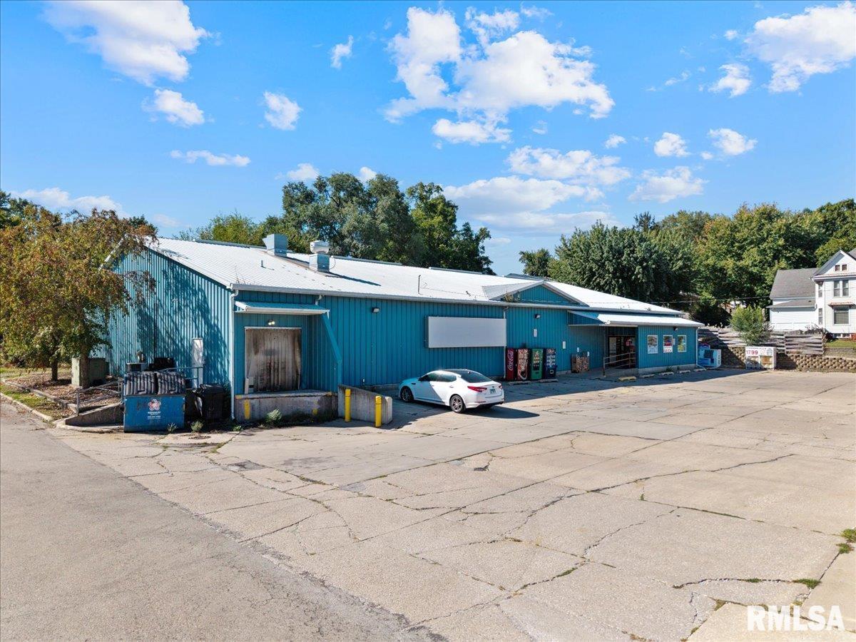 510 11TH Avenue Orion IL 61273