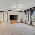 3725 PEORIA Road 203 Springfield IL 62702