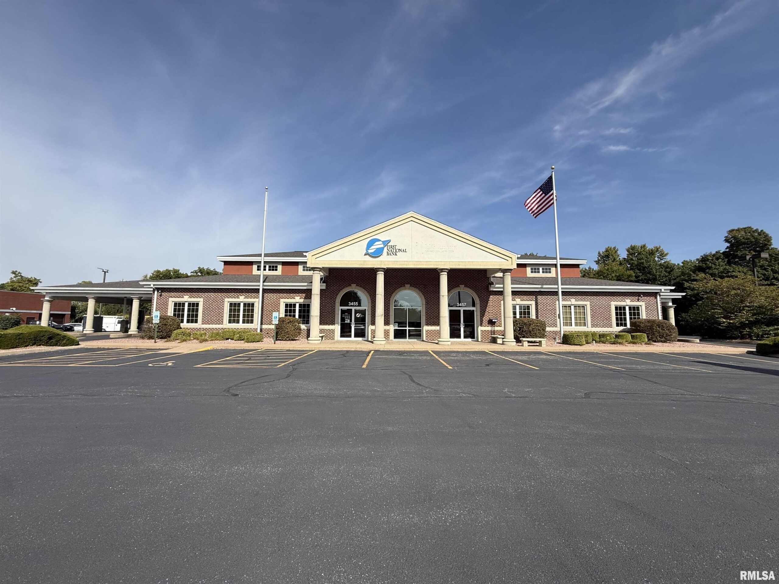 3457 AVENUE OF THE CITIES Avenue  Moline IL 61265