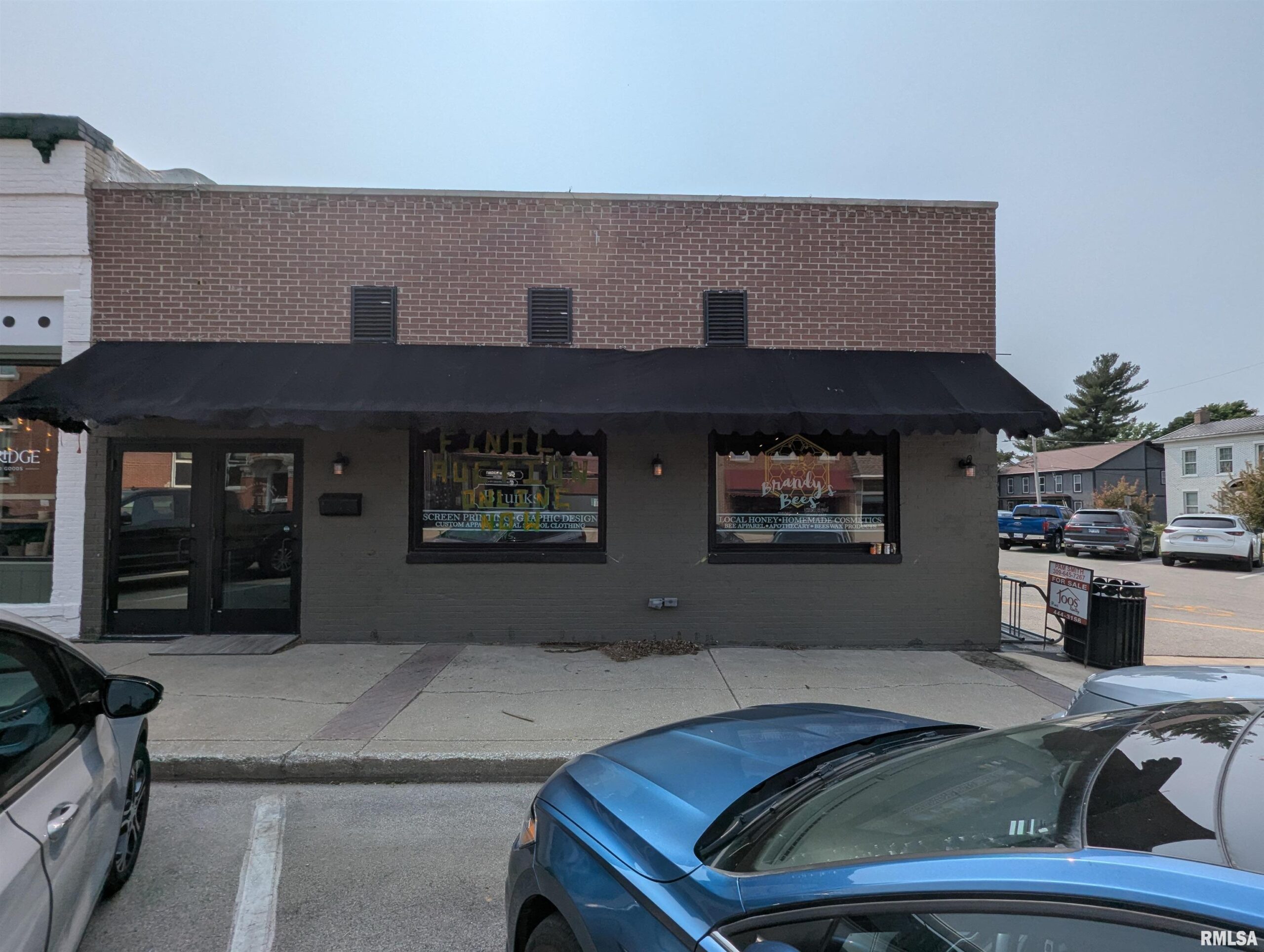 122 MAIN Street  Washington IL 61571