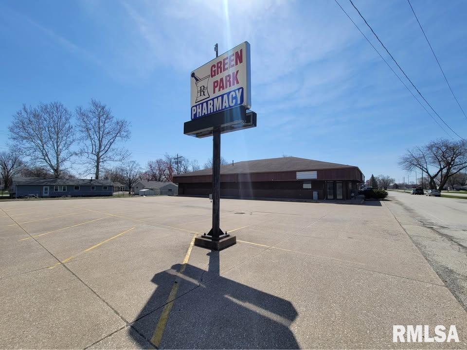 500 Green Park Avenue  Colona IL 61241