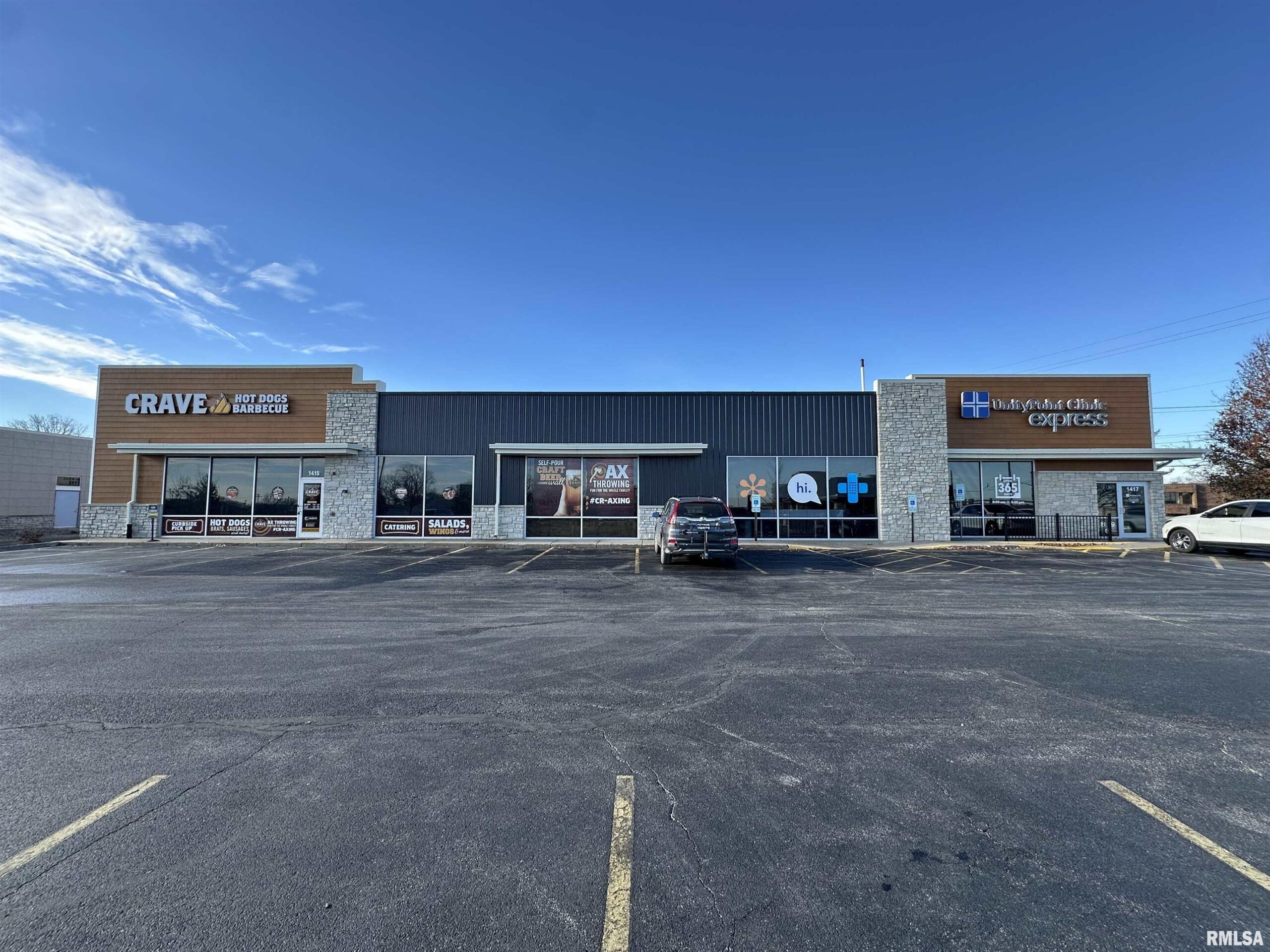 1411 KIMBERLY Road  Bettendorf IA 52722