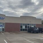 615 LECLAIRE Road Eldridge IA 52748