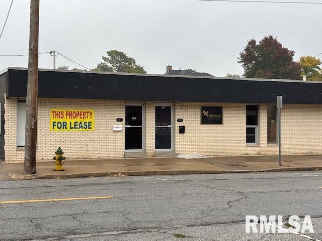 523 8TH Street  Quincy IL 62301