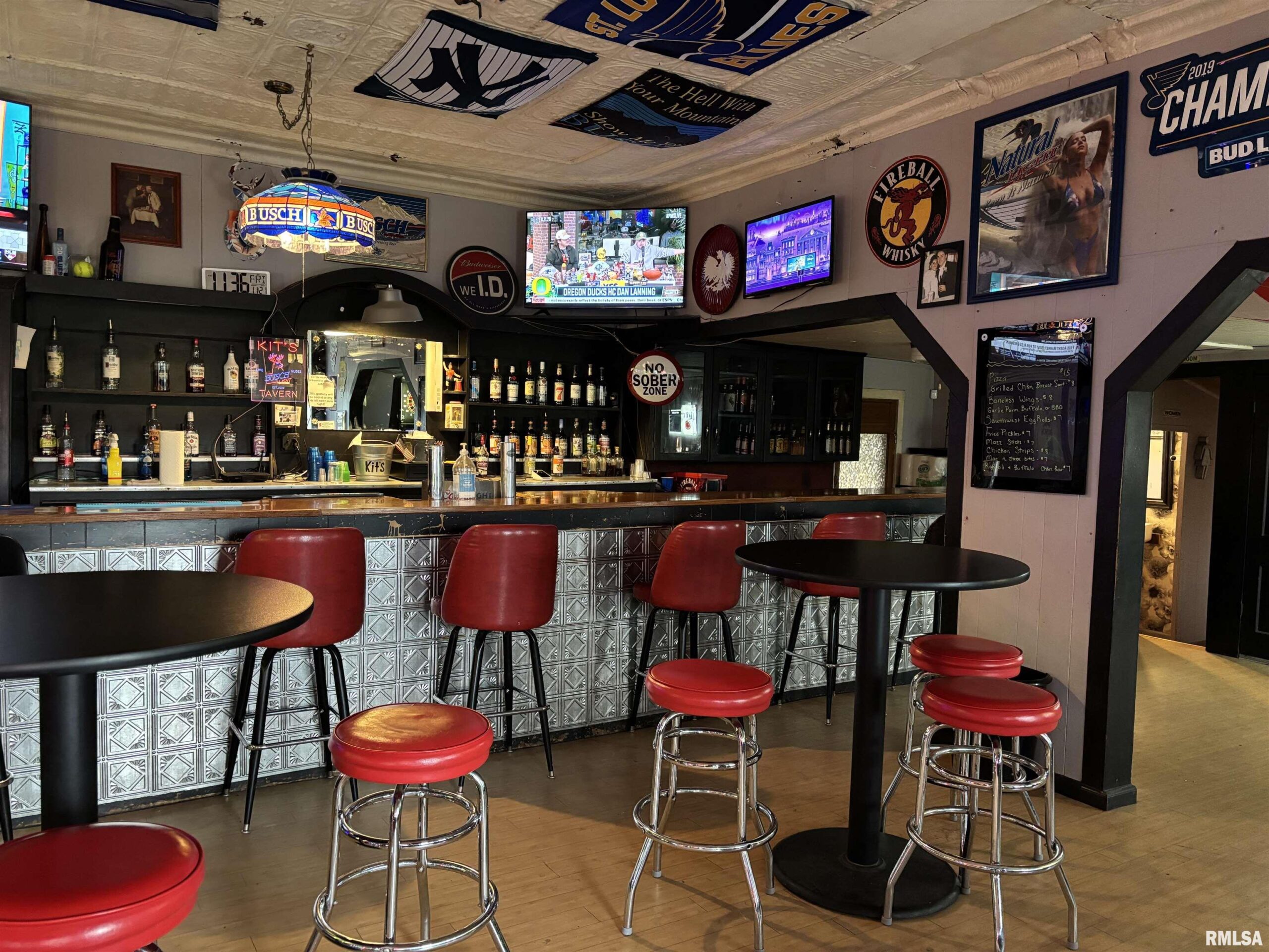 120 MAIN Street Radom IL 62876