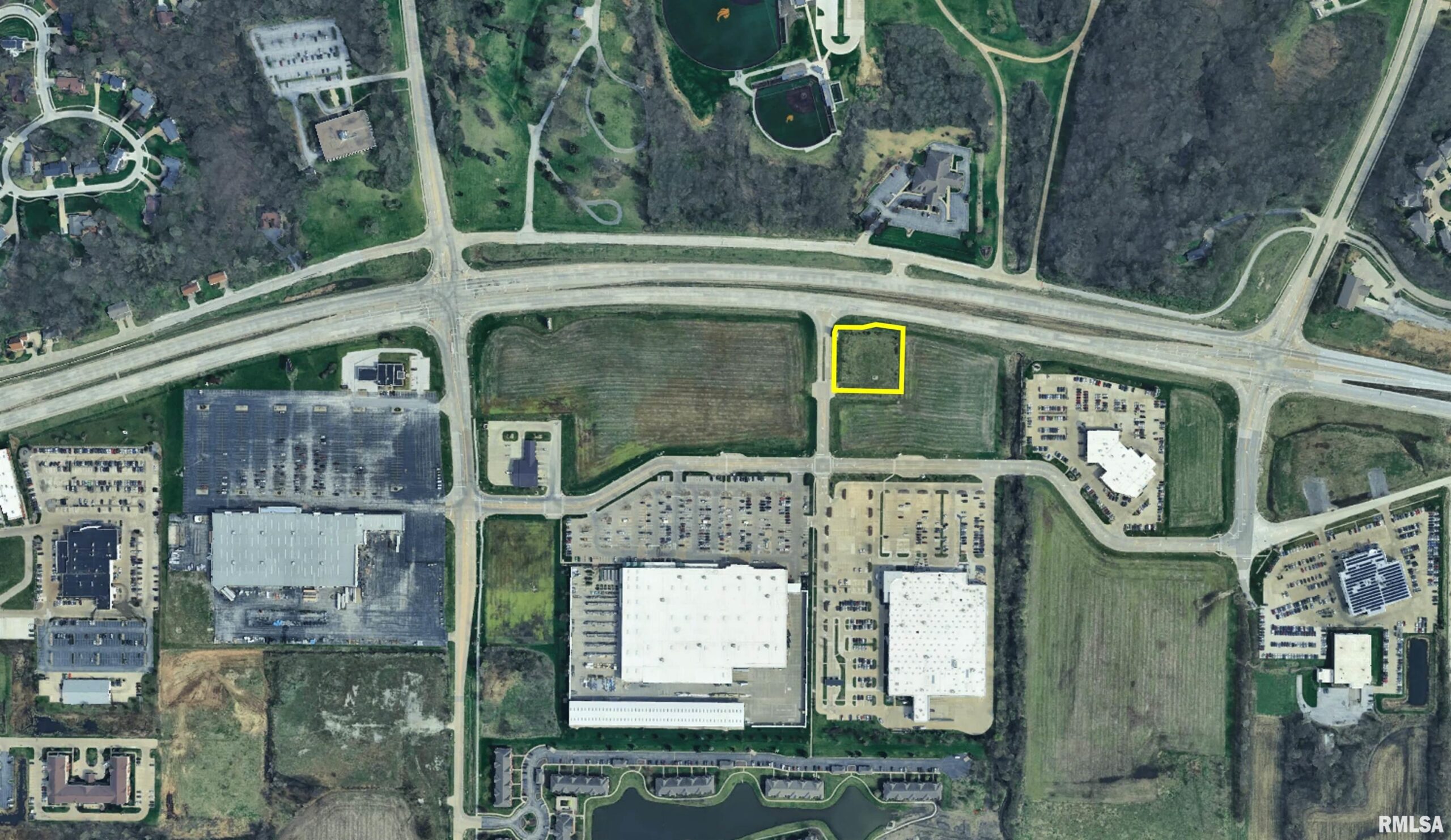 6561 42ND Avenue Drive  Moline IL 61265