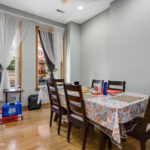 1517 Taylor Street  Chicago IL 60607