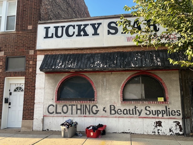 5042 Madison Street Chicago IL 60644