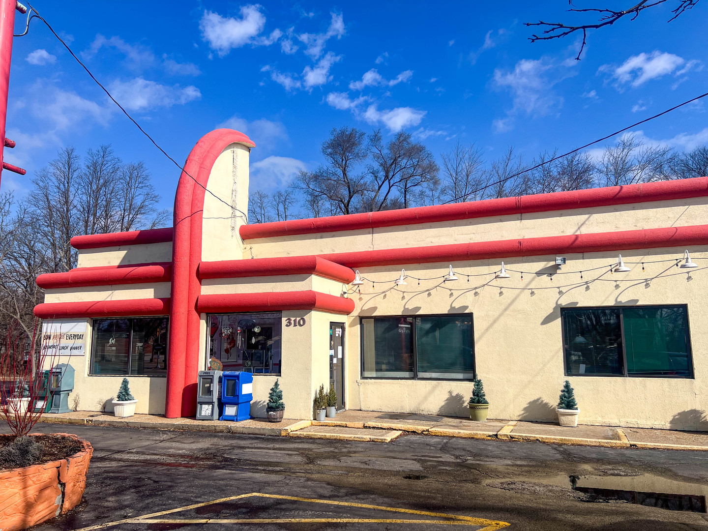 310 State Road  Island Lake IL 60042