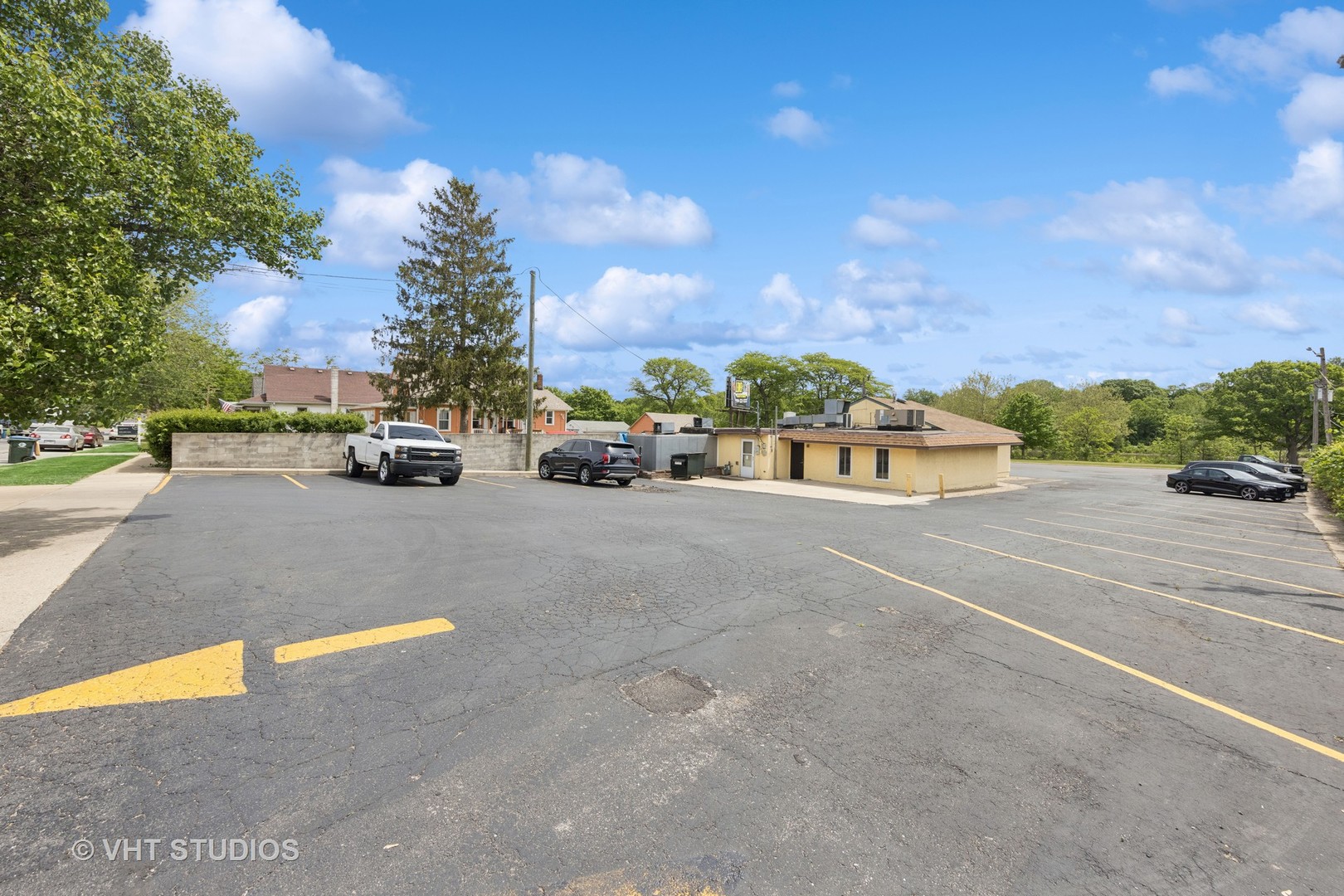 835 River Street  Aurora IL 60506