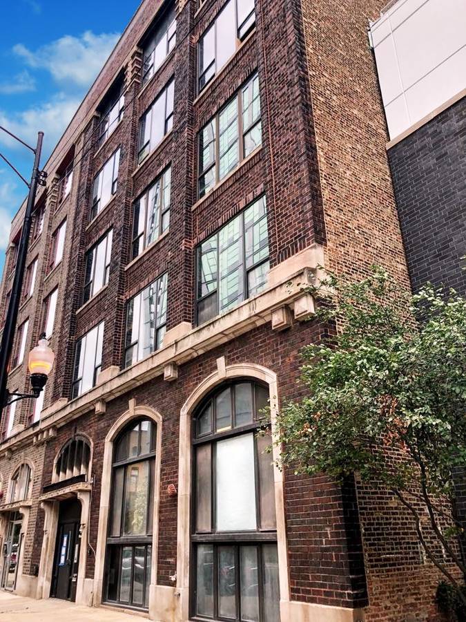 415 Huron Street 5 Chicago IL 60654