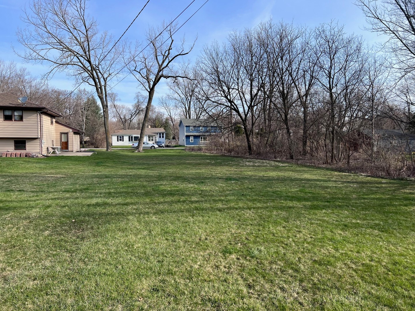 809 Menominee Drive  Lake In The Hills IL 60156