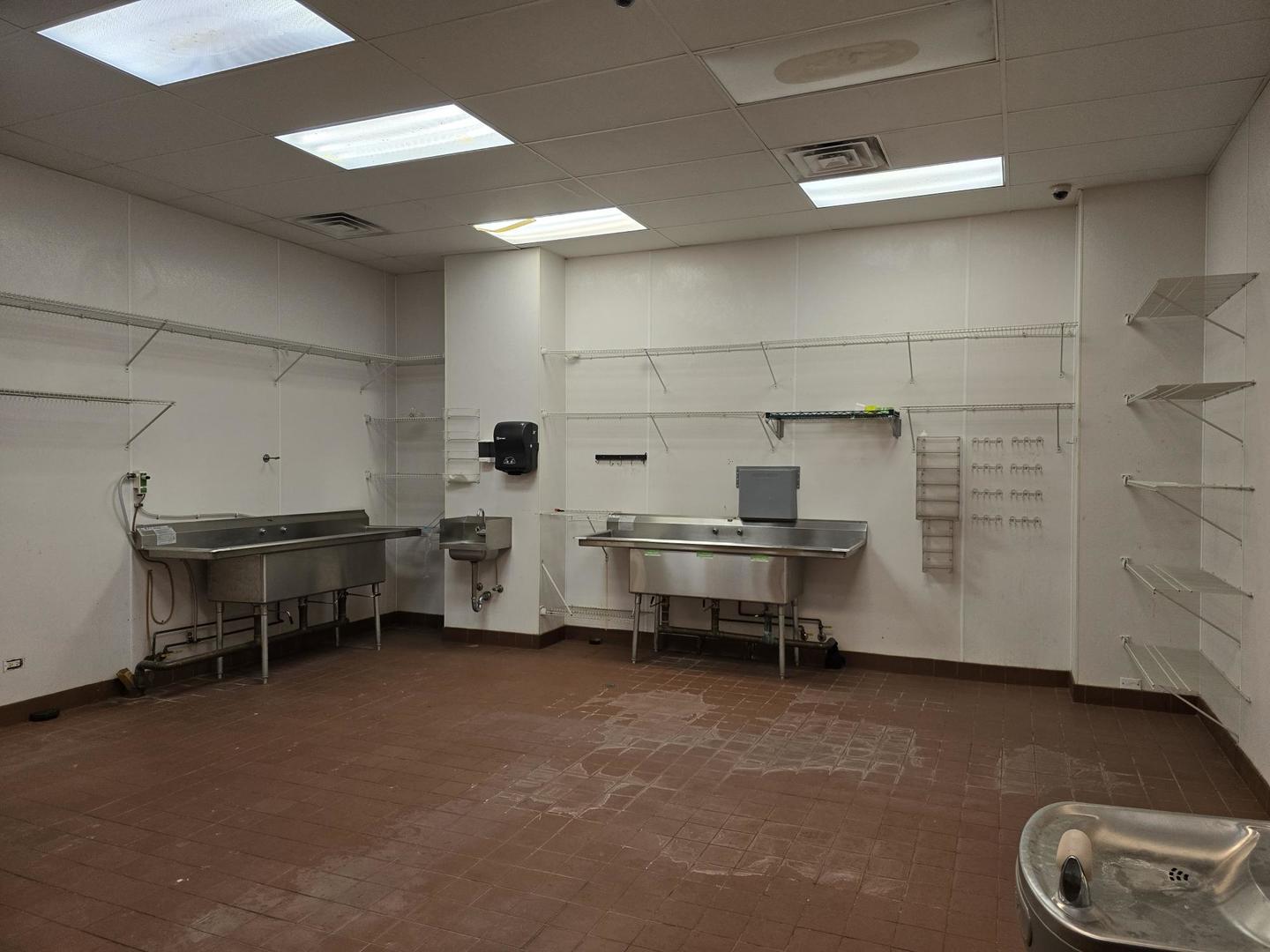 1783-1785 Howard Street  Chicago IL 60626