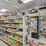 3814 Clark Street  Chicago IL 60613