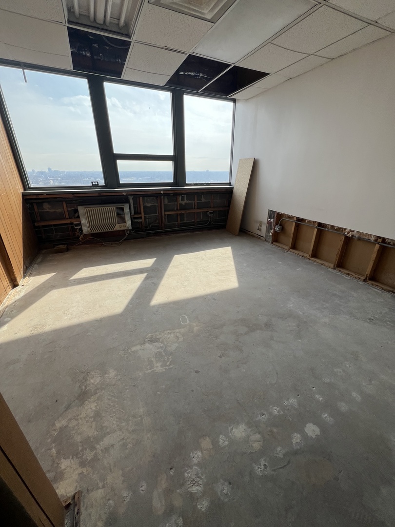 7234 NORTH Avenue 1902 Elmwood Park IL 60707