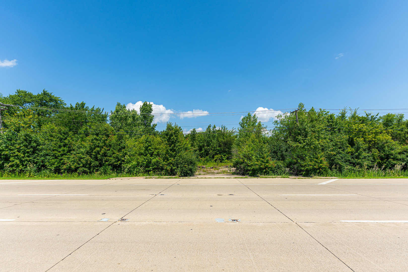 27W046 North Avenue West Chicago IL 60185