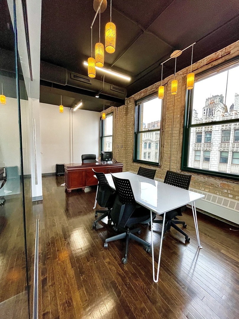 111 Wabash Avenue Chicago IL 60602