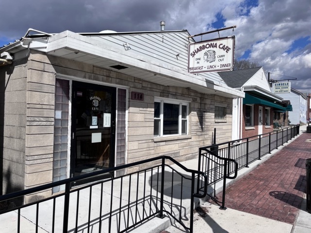 114 Comanche Avenue Shabbona IL 60550