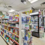 3814 Clark Street  Chicago IL 60613