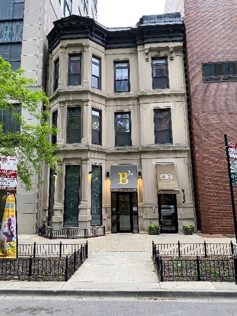 15 Pearson Street  Chicago IL 60611