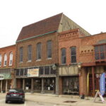 110-112 WASHINGTON Street Morris IL 60450