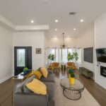 350 50th Street  Chicago IL 60615
