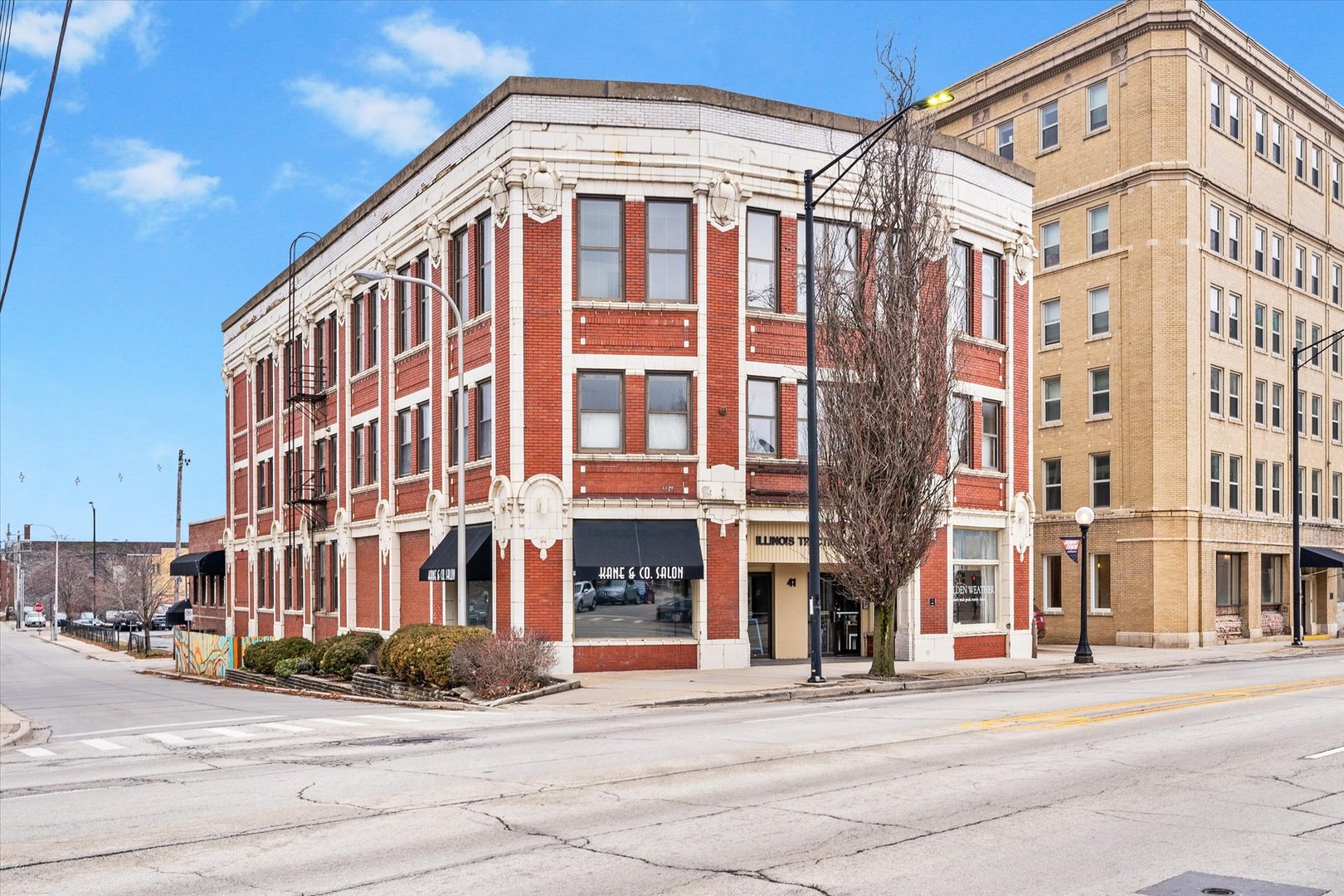 41 E University Avenue 1 Champaign IL 61821