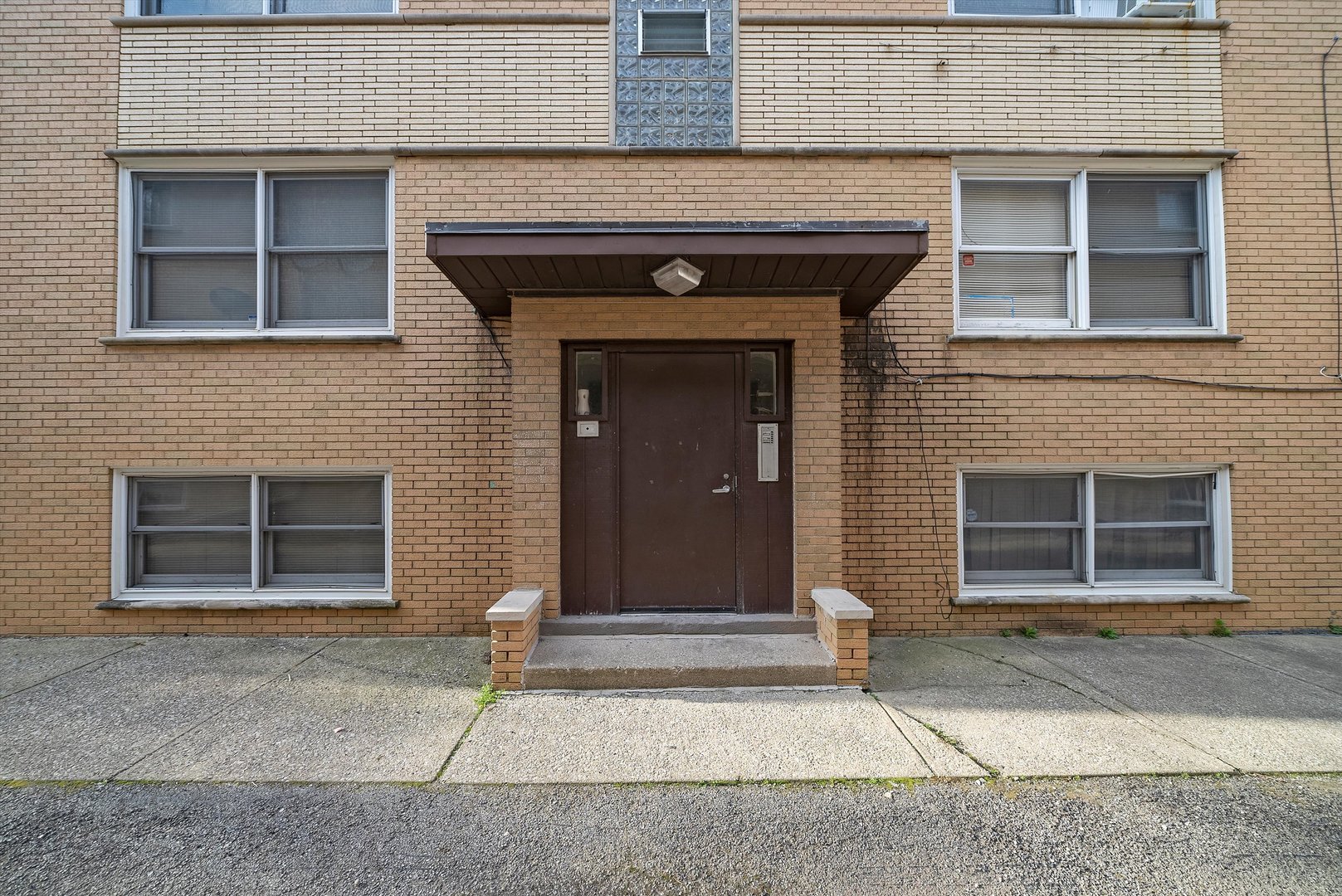 12452 Fairview Avenue  Blue Island IL 60406
