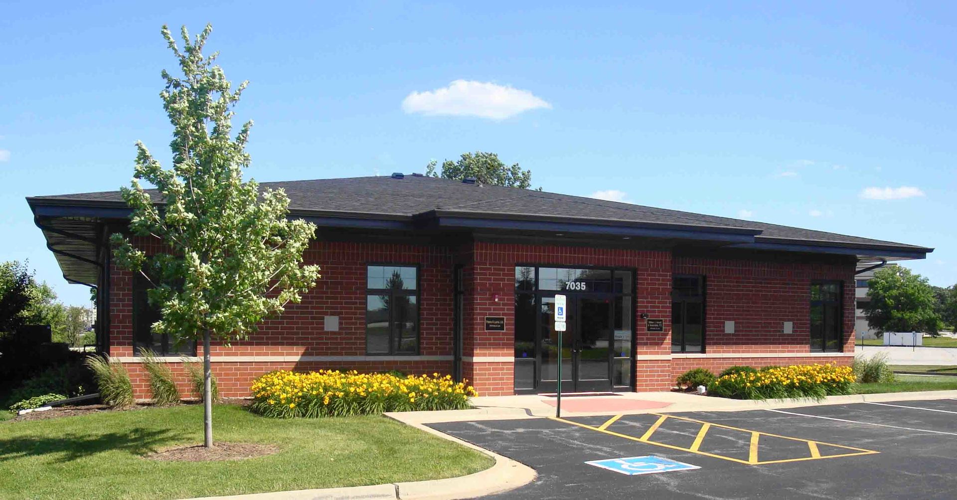 7025 and 7035 Veterans Boulevard Burr Ridge IL 60527